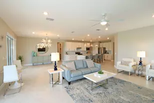 10205 SW Pervenche Ln, Port Saint Lucie, FL 34987 - Photo 6