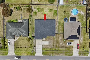 1049 SW Paar Dr, Port Saint Lucie, FL 34953 - Photo 4