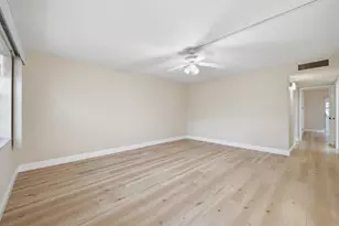 442 Normandy J, Delray Beach, FL 33484 - Photo 8