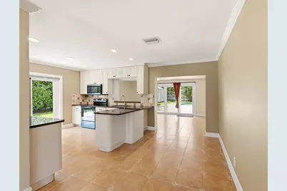 2811 NE 16th Street, Pompano Beach, FL 33062 - Photo 6