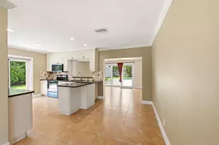 2811 NE 16th St, Pompano Beach, FL 33062 - Photo 6