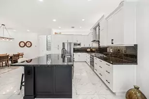 12879 Parrot Pond Rd, Boynton Beach, FL 33473 - Photo 14