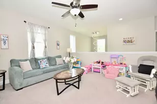 1945 NW Cataluna Cir, Port Saint Lucie, FL 34986 - Photo 14