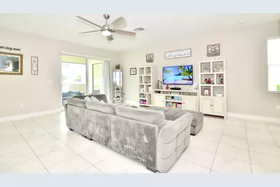 1945 NW Cataluna Circle, Port Saint Lucie, FL 34986 - Photo 8
