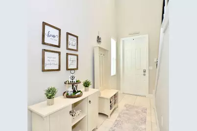 1945 NW Cataluna Circle, Port Saint Lucie, FL 34986 - Photo 6