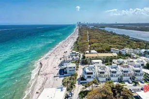 323 Elm St, Hollywood, FL 33019 - Photo 22
