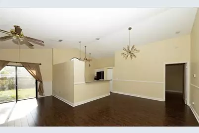 915 Buttonwood Avenue, North Lauderdale, FL 33068 - Photo 2