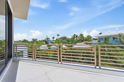 390 Jupiter Lane, Juno Beach, FL 33408 - Photo 28