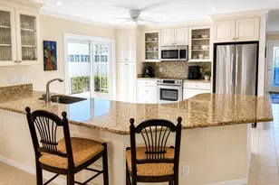 6845 SE Bunker Hill Dr, Hobe Sound, FL 33455 - Photo 4