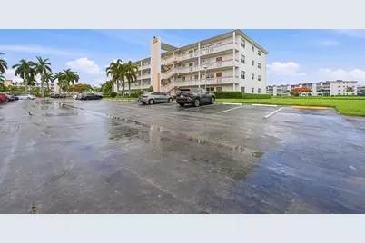 1043 Cornwall C, Boca Raton, FL 33434 - Photo 6