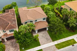 8089 Ironstone Dr, Delray Beach, FL 33446 - Photo 2