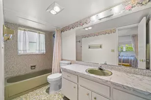2271 NW 48th Terrace, Lauderhill, FL 33313 - Photo 6