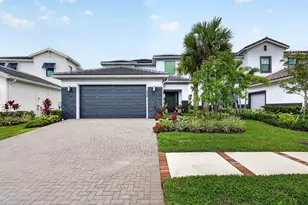329 SE Fascino Cir, Port Saint Lucie, FL 34984 - Photo 1