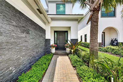 329 SE Fascino Circle, Port Saint Lucie, FL 34984 - Photo 2