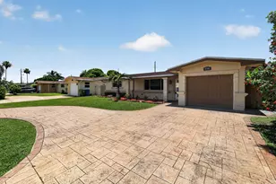 8580 NW 12th St, Pembroke Pines, FL 33024 - Photo 2