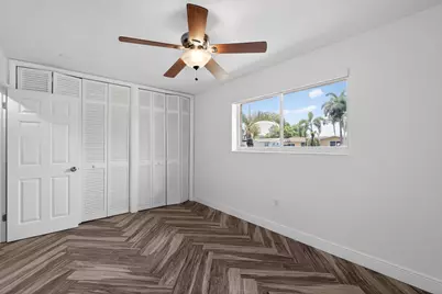 8580 NW 12th Street, Pembroke Pines, FL 33024 - Photo 24