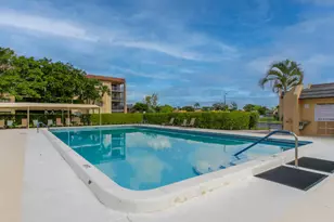 100 Lake Rebecca Dr, West Palm Beach, FL 33411 - Photo 32