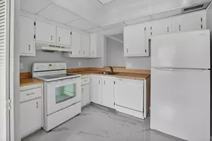 14701 Cumberland Dr, Delray Beach, FL 33446 - Photo 8
