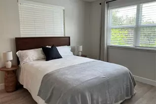 2220 N Cypress Bend Dr, Pompano Beach, FL 33069 - Photo 10