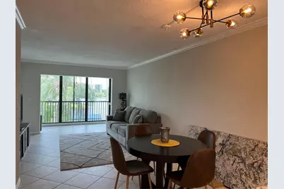 2220 N Cypress Bend Drive #301, Pompano Beach, FL 33069 - Photo 4