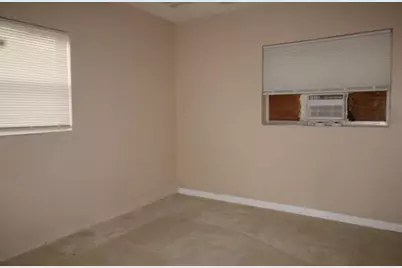 1417 W 32nd Street, Riviera Beach, FL 33404 - Photo 12