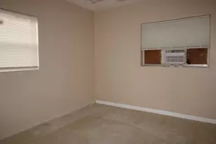 1417 W 32nd St, Riviera Beach, FL 33404 - Photo 12
