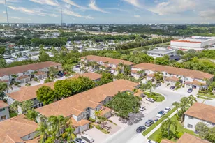 8279 Via Leonessa Dr, Boca Raton, FL 33433 - Photo 54
