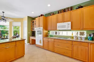 11772 Bayou Ln, Boca Raton, FL 33498 - Photo 12