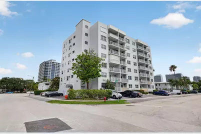 720 Orton Avenue #704, Fort Lauderdale, FL 33304 - Photo 2