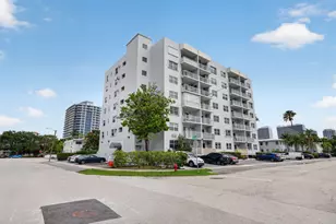 720 Orton Ave, Fort Lauderdale, FL 33304 - Photo 2