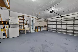 1540 NE 40th St, Oakland Park, FL 33334 - Photo 48