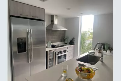 1133 102nd Street #403, Bay Harbor Islands, FL 33154 - Photo 2
