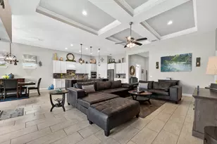 941 SW Sea Green St, Palm City, FL 34990 - Photo 10