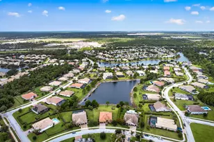 941 SW Sea Green St, Palm City, FL 34990 - Photo 34