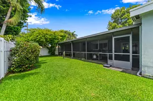 10578 NW 3 St, Plantation, FL 33324 - Photo 30