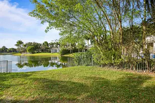 3201 E Stonebrook Cir, Davie, FL 33330 - Photo 64