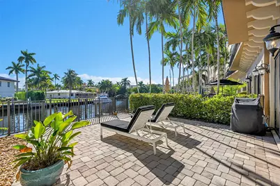 2254 SE 7th Street, Pompano Beach, FL 33062 - Photo 2