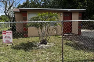 2221 NW 6th Ct, Fort Lauderdale, FL 33311 - Photo 2
