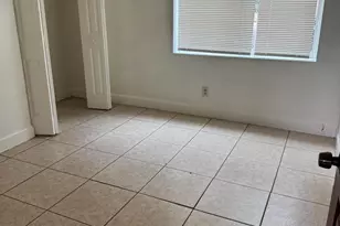 2221 NW 6th Ct, Fort Lauderdale, FL 33311 - Photo 10