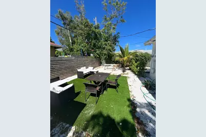 427 Conniston Road #B, West Palm Beach, FL 33405 - Photo 10