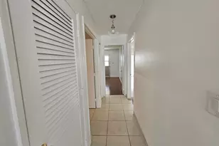 8431 NW 12th St, Plantation, FL 33322 - Photo 16