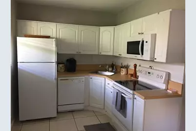 2741 NE 8th Avenue #14, Wilton Manors, FL 33334 - Photo 8