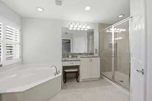 7850 Red Mahogany Rd, Boynton Beach, FL 33437 - Photo 16