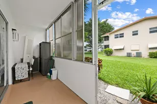 170 Canterbury H, West Palm Beach, FL 33417 - Photo 4