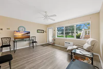 170 Canterbury H, West Palm Beach, FL 33417 - Photo 10