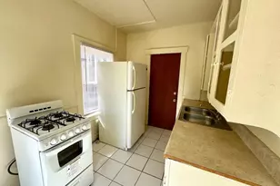 2010 Broward Ave, West Palm Beach, FL 33407 - Photo 2