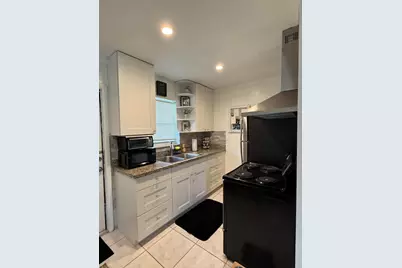 612 W Drew Street, Lantana, FL 33462 - Photo 4