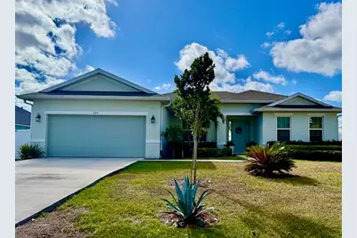 424 SW Ridgecrest Drive, Port Saint Lucie, FL 34953 - Photo 2
