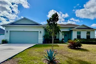 424 SW Ridgecrest Dr, Port Saint Lucie, FL 34953 - Photo 2