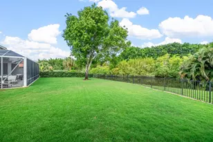 1526 S Club Dr, Wellington, FL 33414 - Photo 8